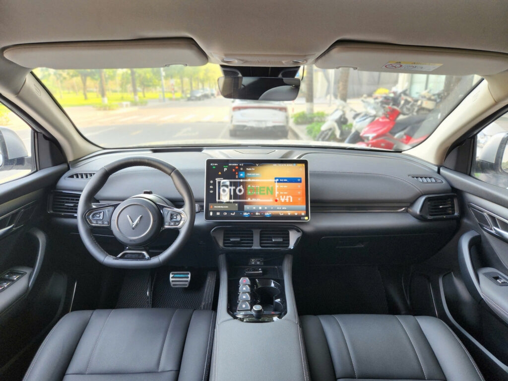 
													VinFast VF8 Eco 2022 thuê pin tp cũ – 14000 km full														