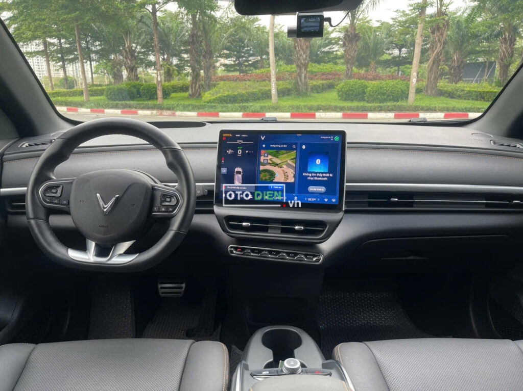 
													VinFast VF6 Plus 2024 mua pin cũ – 28000 km full														