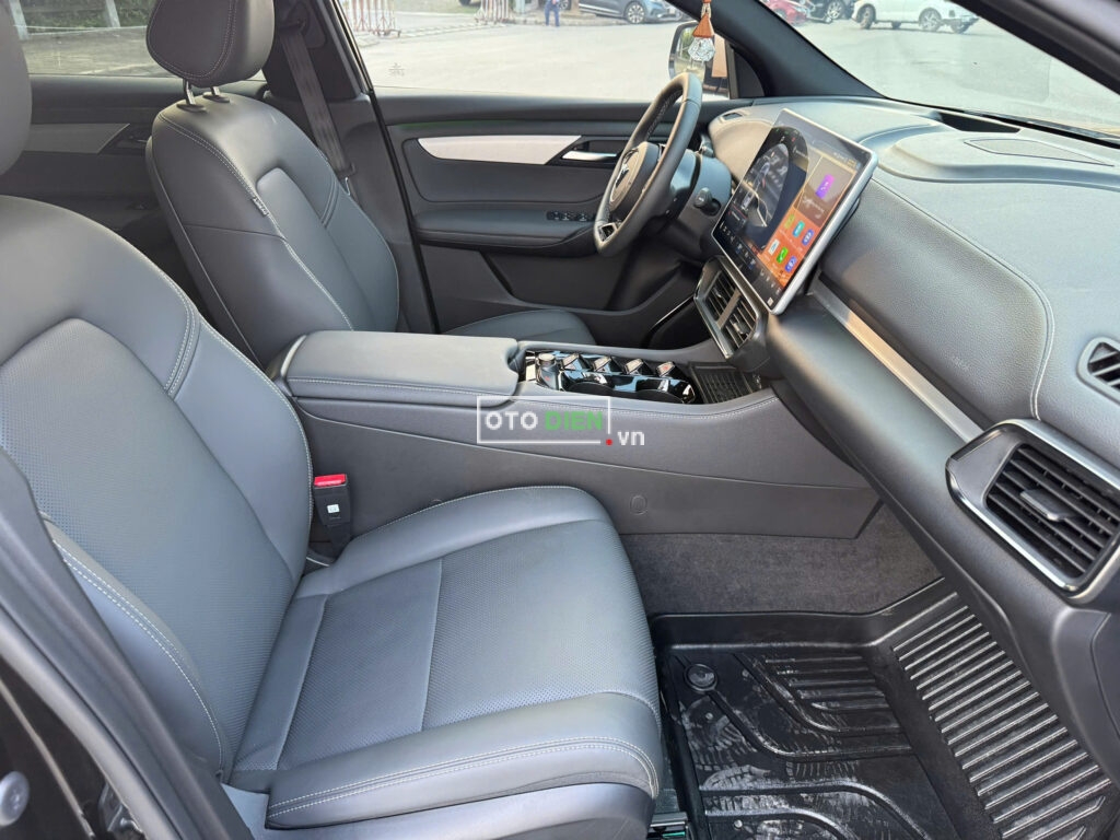 
													VinFast VF8 Plus 2024 mua pin CATL lướt – 500 km full														