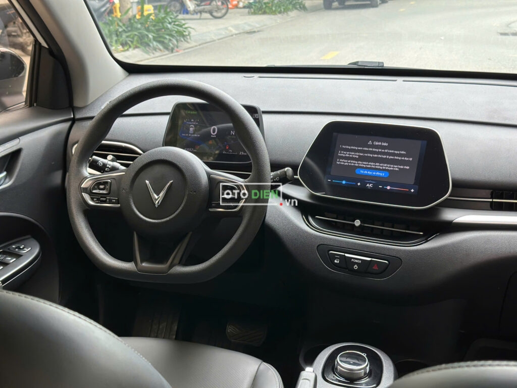 
													VinFast VF5 Plus 2023 mua pin cũ – 40000 km full														