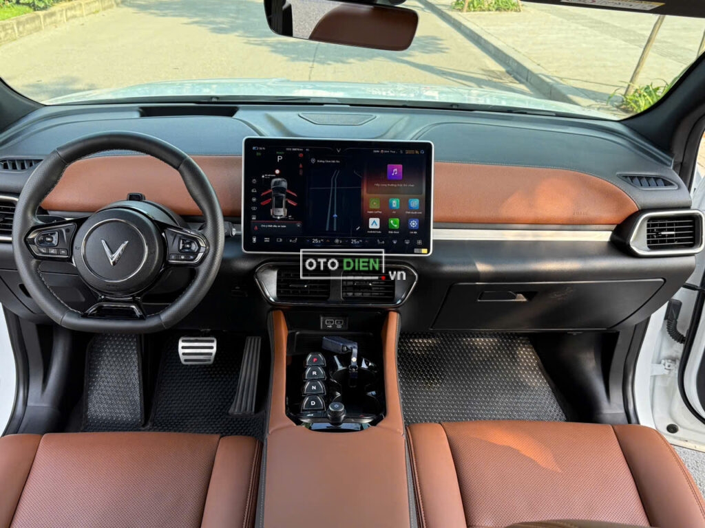 
													VinFast VF8 Plus 2023 thuê pin tp cũ – 30000 km full														