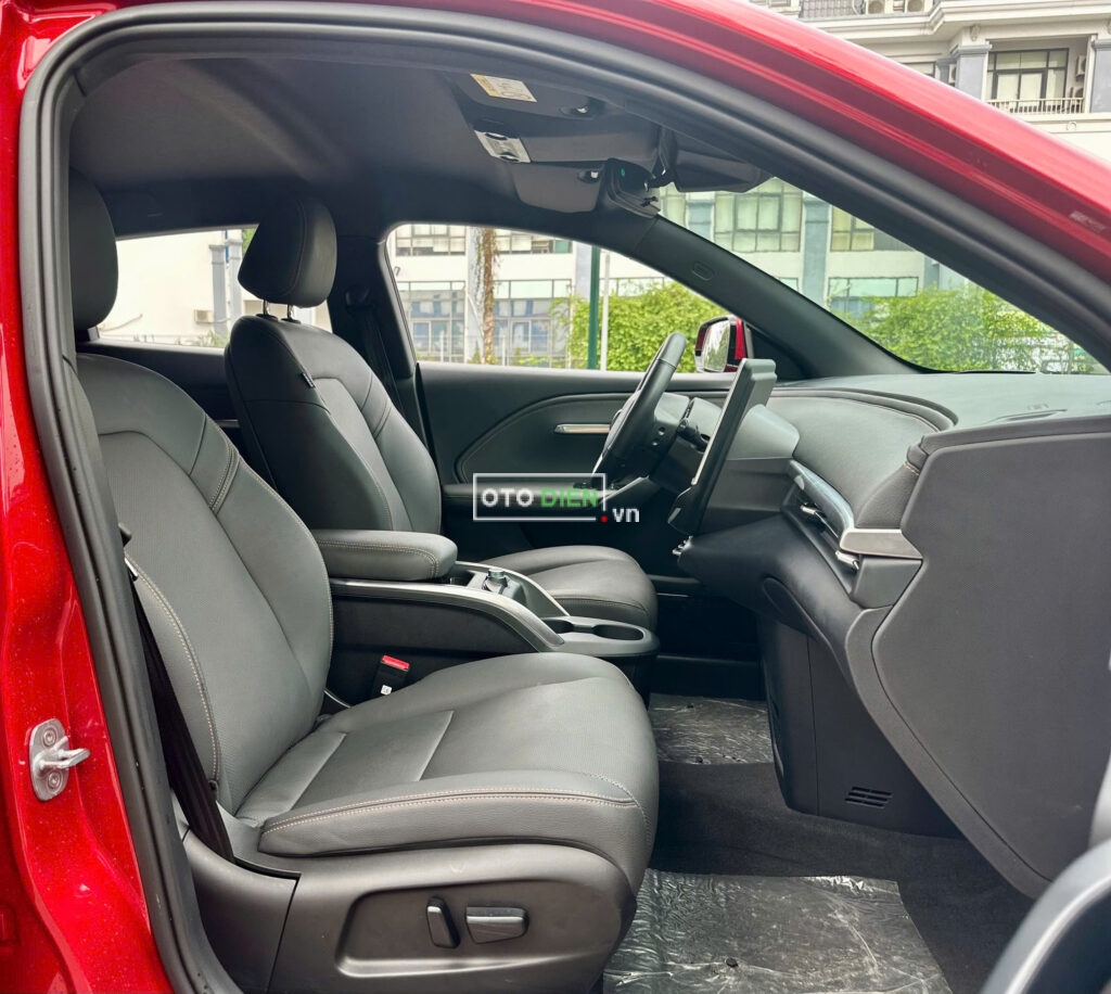 
													VinFast VF6 Plus 2024 mua pin cũ – 15000 km full														