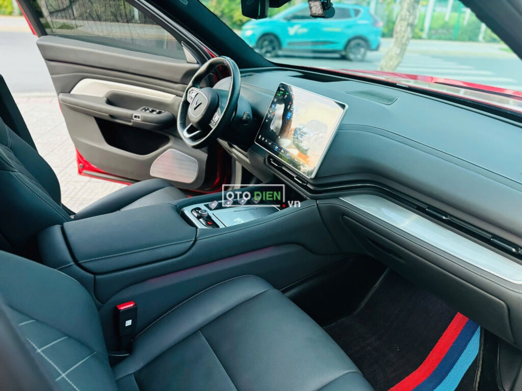 
													VinFast VF9 Plus 2023 mua pin SDI lướt – 4000 km full														