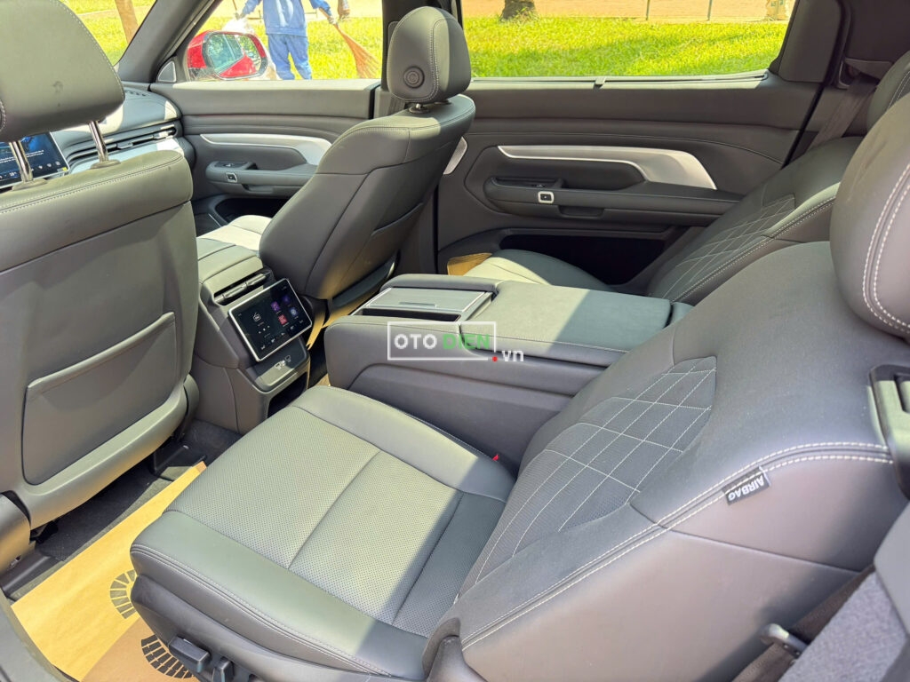 
													VinFast VF9 Plus 2023 mua pin SDI lướt – 100 km full														