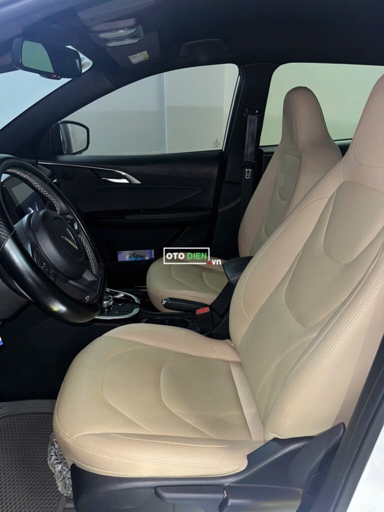 
													VinFast VF e34 2022 thuê pin tp cũ – 22000 km full														