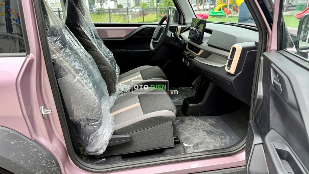 
													VinFast VF3 2025 mới 100% full														