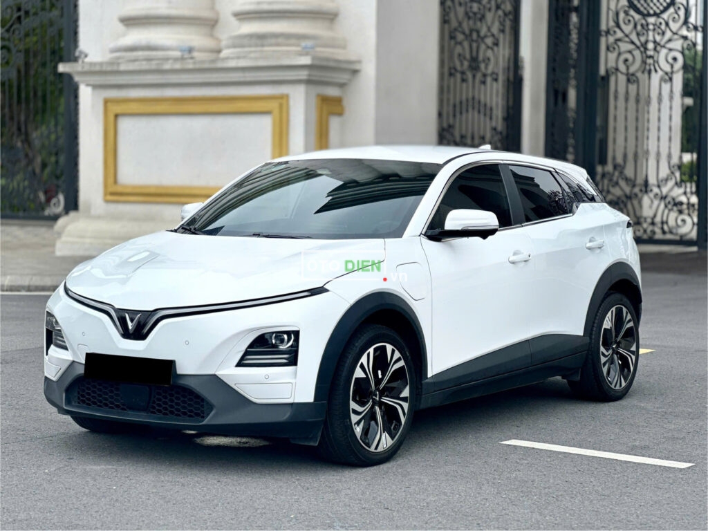 
													VinFast VF6 Plus 2024 mua pin cũ – 33333 km full														