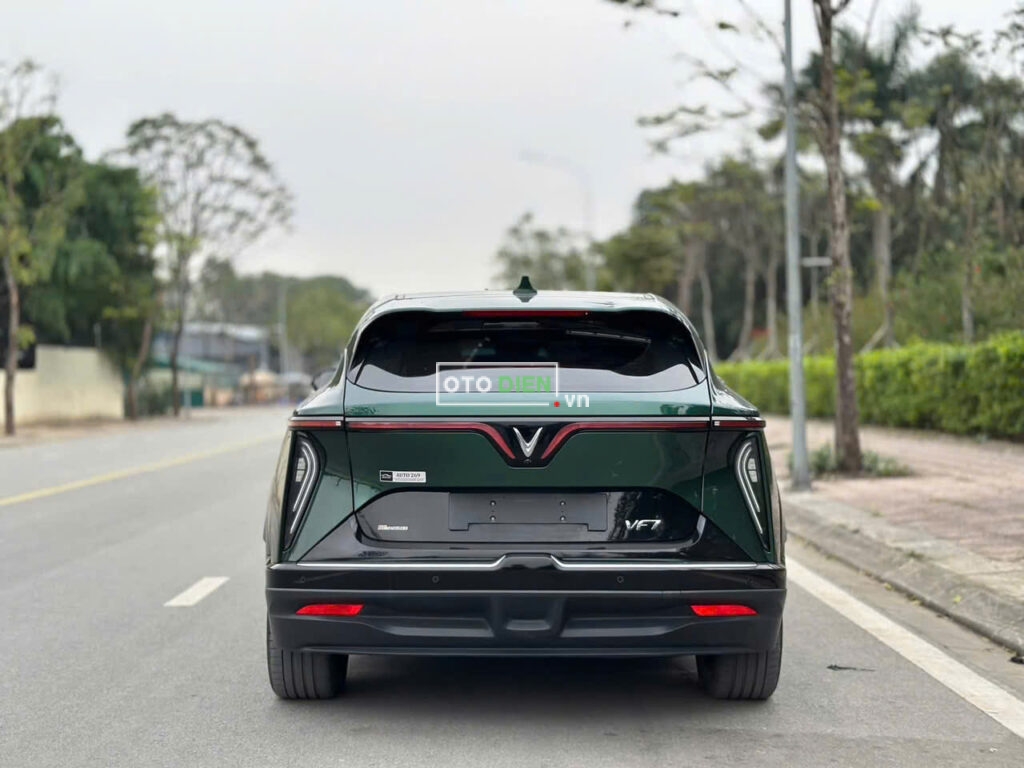 
													VinFast VF7 Plus 2024 mua pin lướt – 9000 km full														