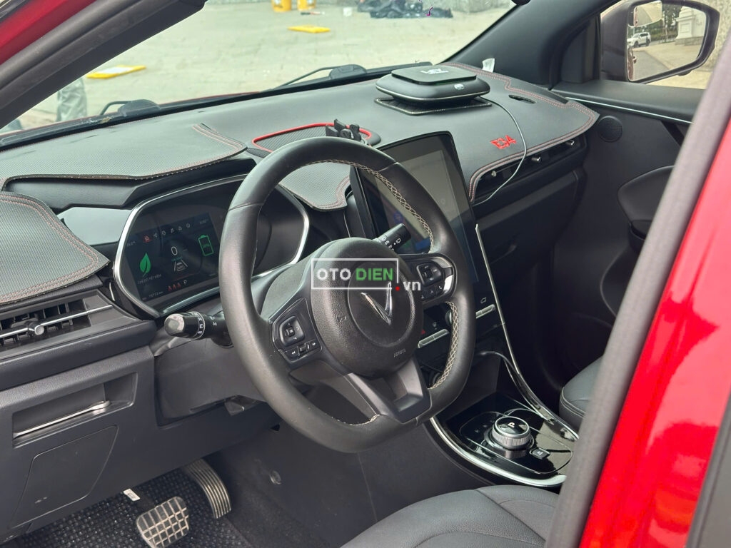 
													VinFast VF e34 2022 thuê pin tp cũ – 70000 km full														