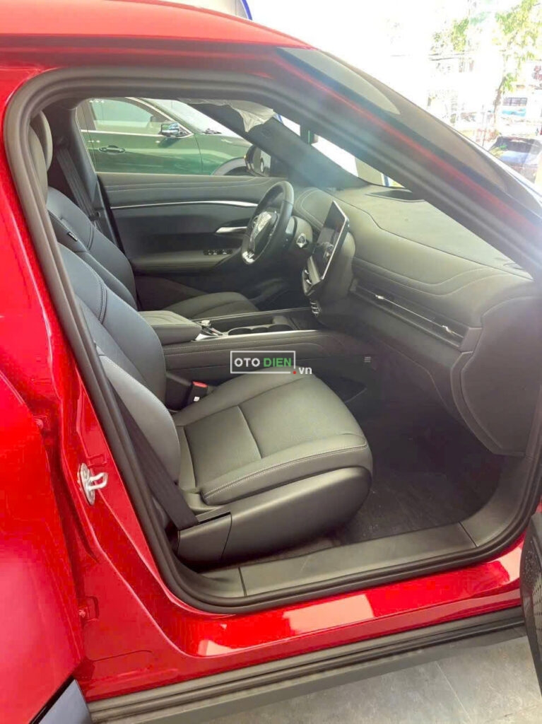 
													VinFast VF7 Plus 2024 mua pin lướt – 1000 km full														