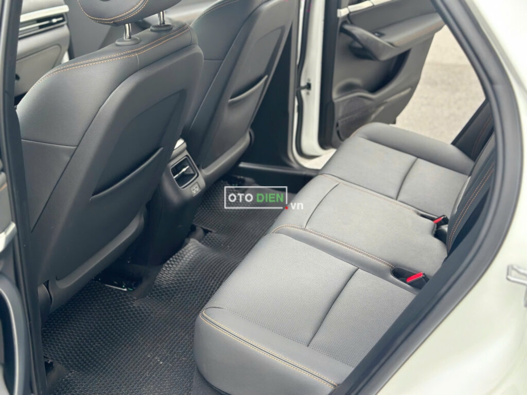 
													VinFast VF6 Plus 2024 mua pin cũ – 33333 km full														