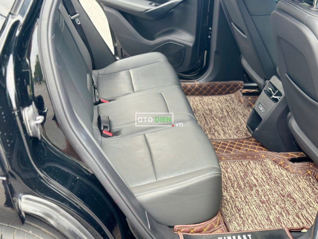 
													VinFast VF7 Plus 2024 mua pin cũ – 20000 km full														
