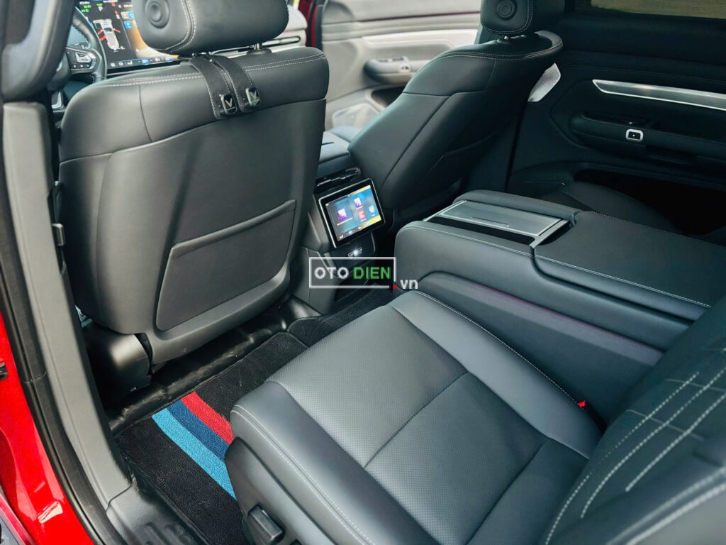 
													VinFast VF9 Plus 2023 mua pin SDI lướt – 4000 km full														