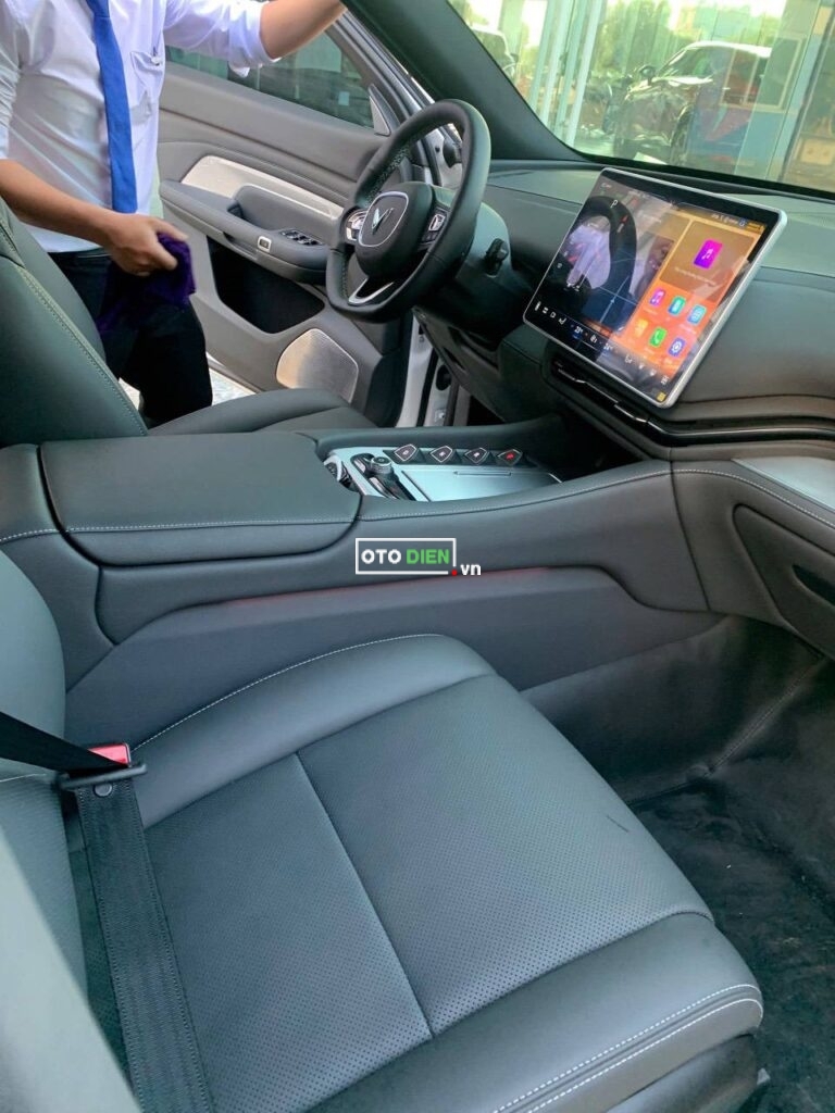 
													VinFast VF9 Plus 2024 lướt – 730 km full														