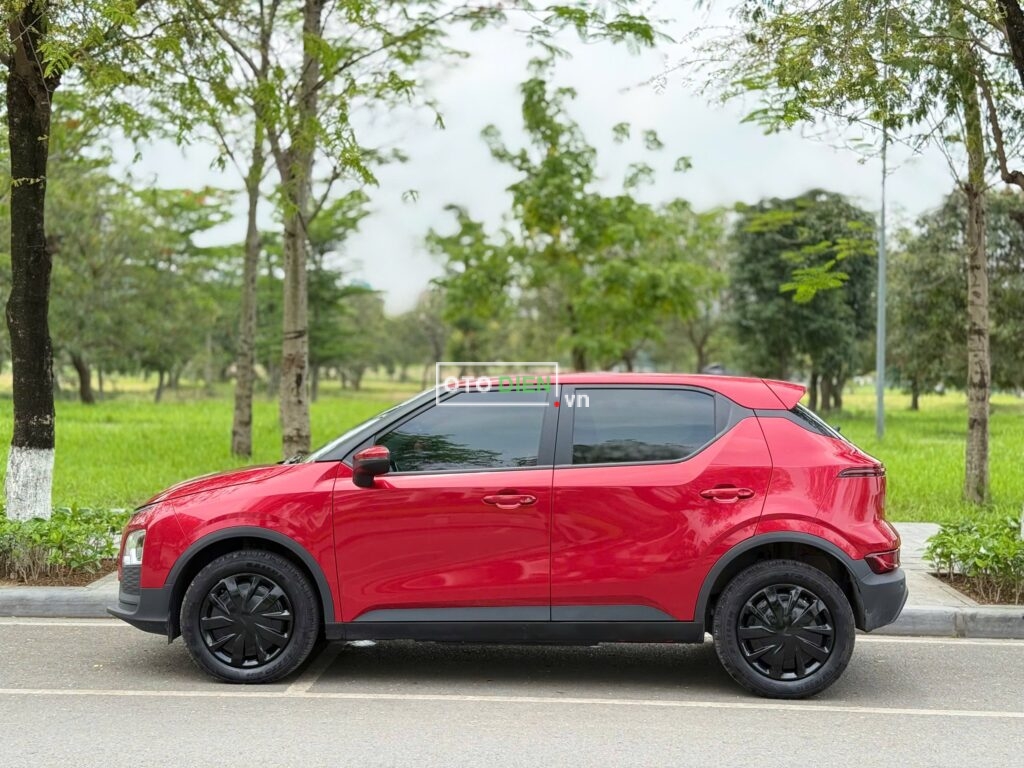 
													Vf5 S 2024 màu Đỏ full														