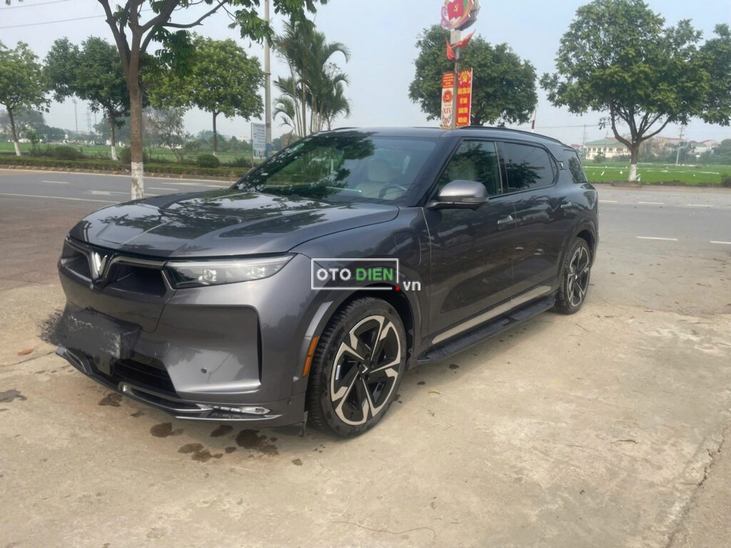 
													VinFast VF9 Plus 2023 cũ – 11600 km full														
