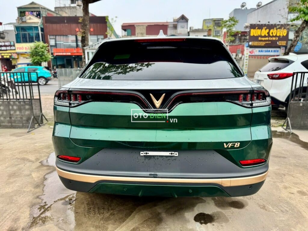 
													VinFast VF8 Plus Hoả Long 2024 cũ – 11000 km full														