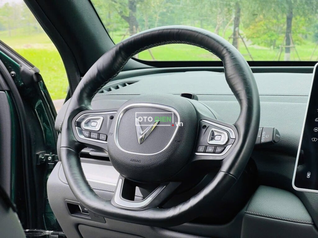 
													VinFast VF9 Plus 2024 cũ – 12000 km full														