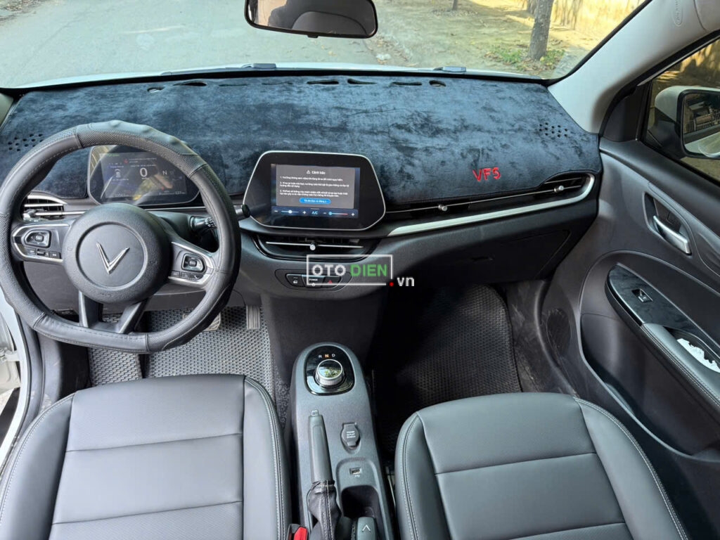 
													VinFast VF5 Plus 2024 mua pin cũ – 33000 km full														