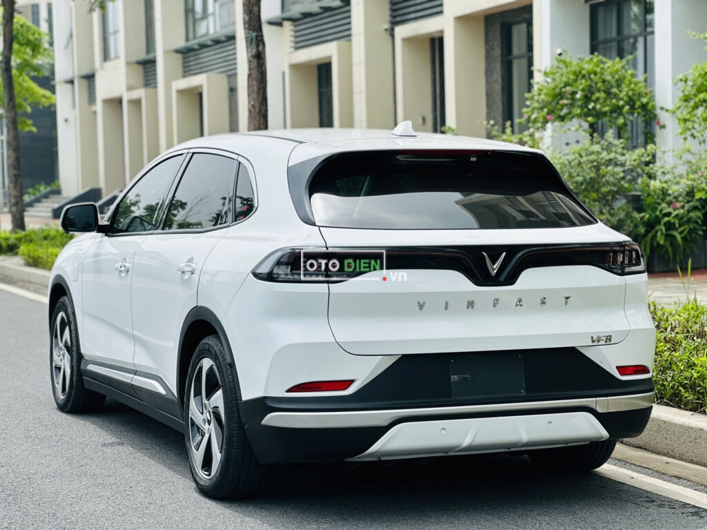 
													VinFast VF8 Eco 2022 mua pin cũ – 36000 km full														