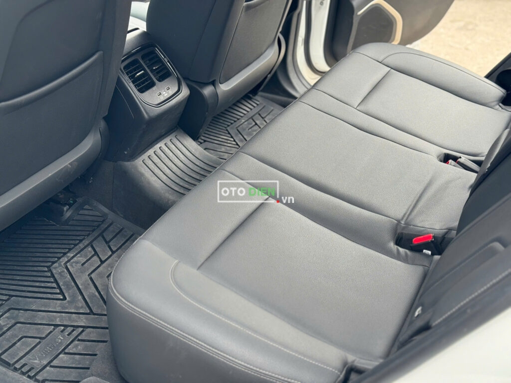 
													VinFast VF8 Eco 2022 mua pin cũ – 30000 km full														