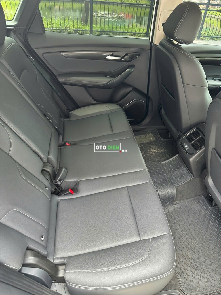 
													VinFast VF8 Eco 2024 mua pin cũ – 19000 km full														