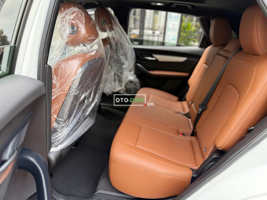 
													VinFast VF8 Plus 2024 mua pin CATL lướt – 300 km full														