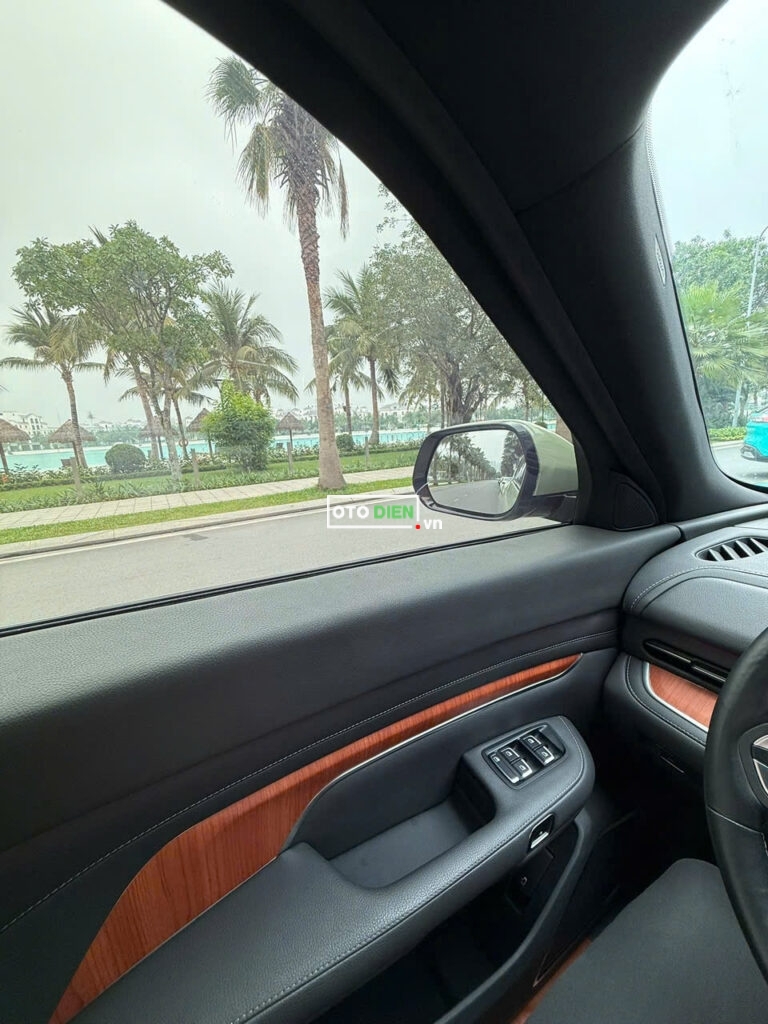 
													VinFast VF9 Eco 2023 thuê pin tp cũ – 43000 km full														