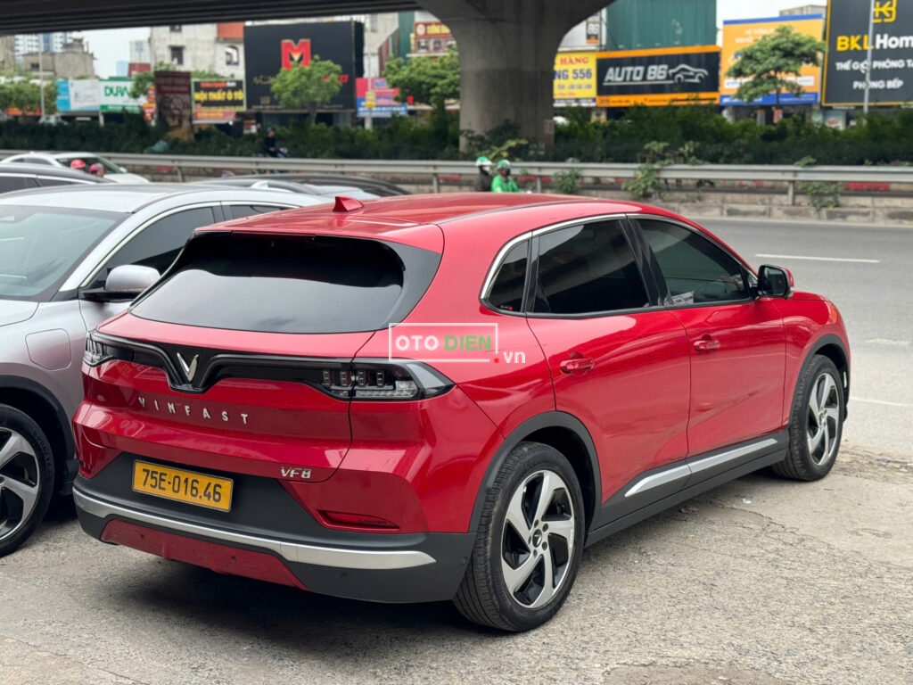 
													VinFast VF8 Eco 2022 mua pin cũ – 36000 km full														