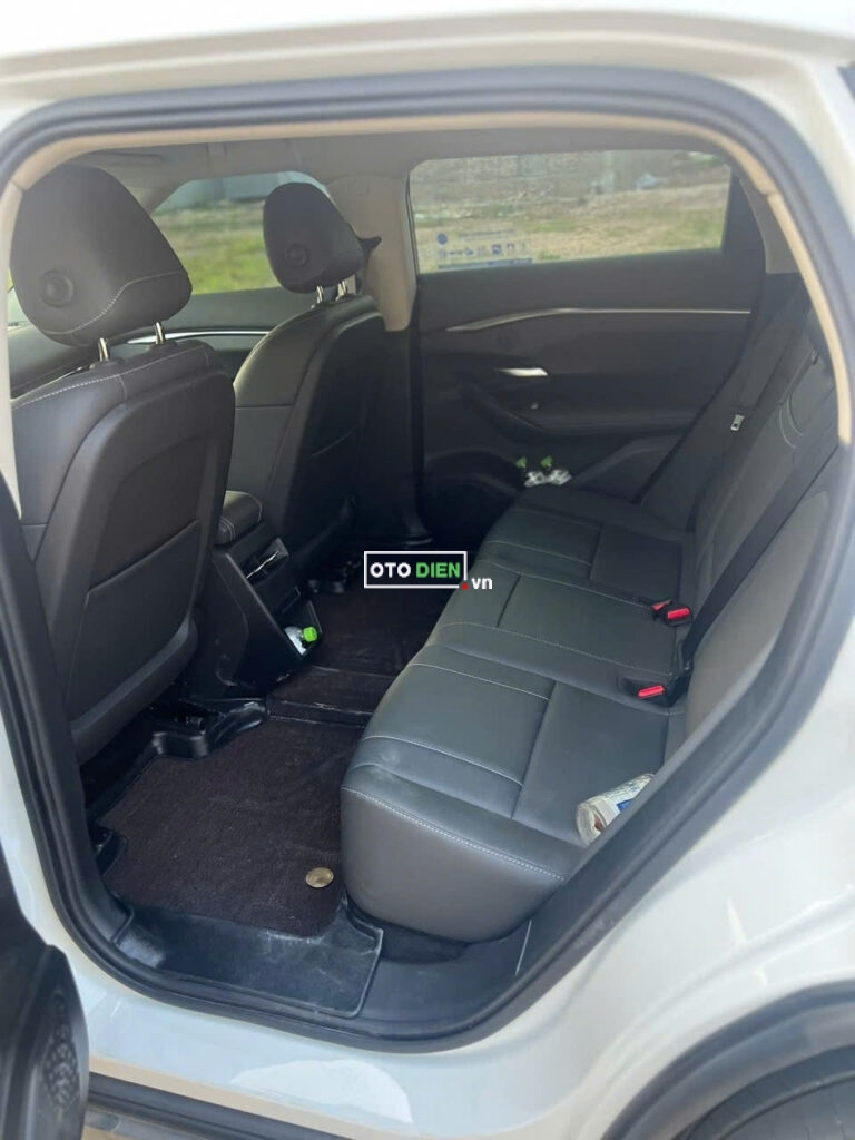 
													VinFast VF7 S 2024 mua pin cũ – 20000 km full														