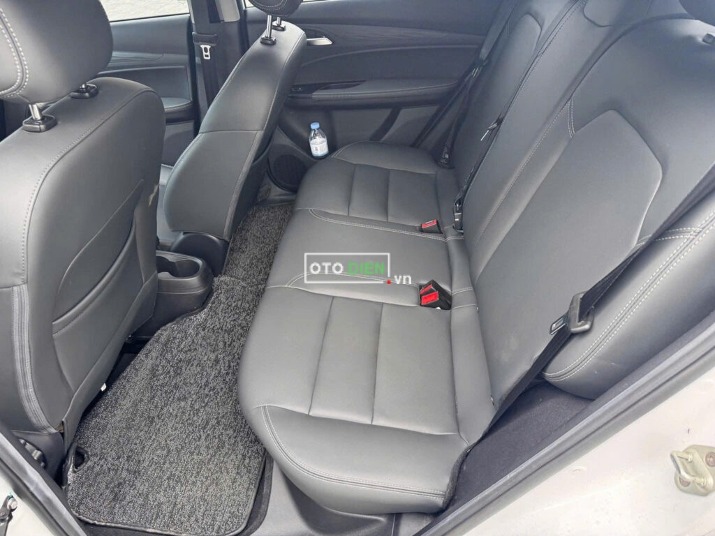 
													VinFast VF5 Plus 2024 mua pin cũ – 13000 km full														