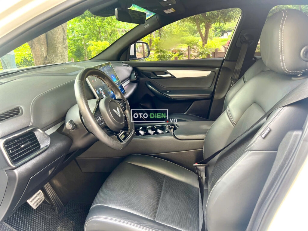 
													VinFast VF8 Plus 2022 thuê pin tp cũ – 37000 km full														