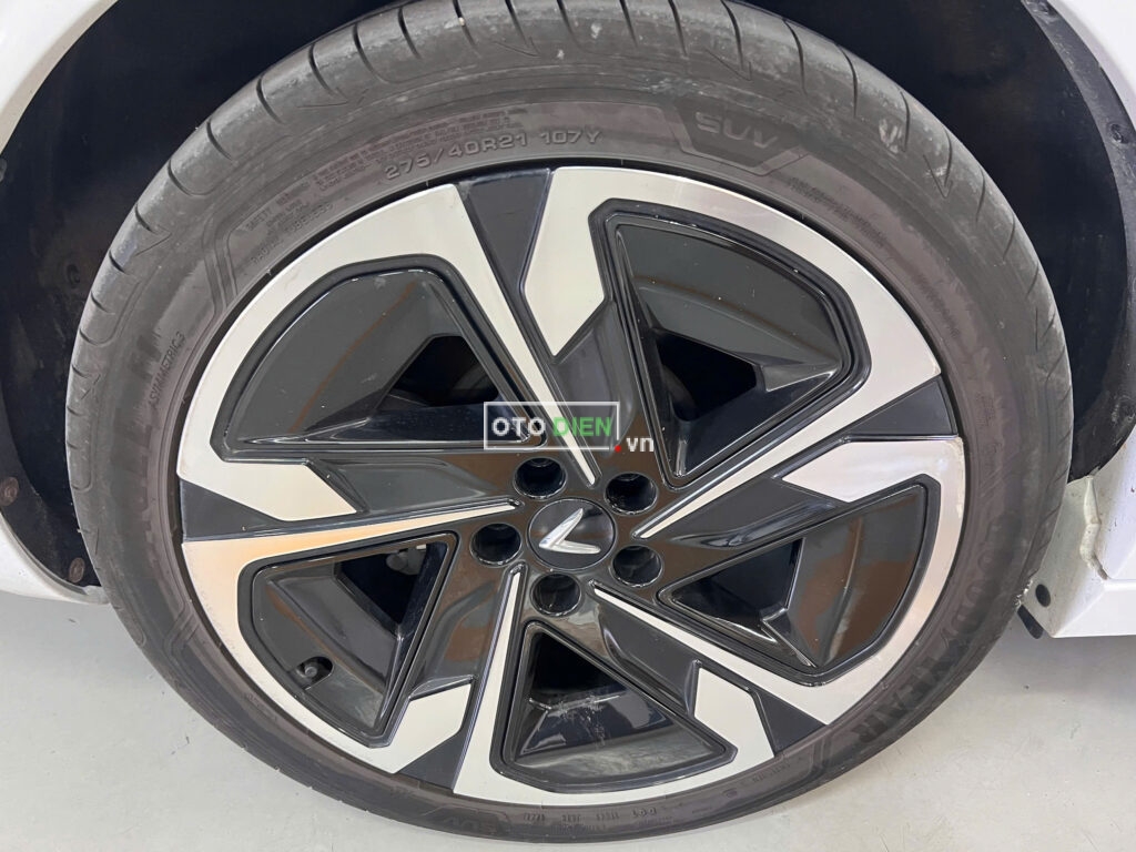 
													VinFast VF9 Plus 2024 lướt – 5000 km full														
