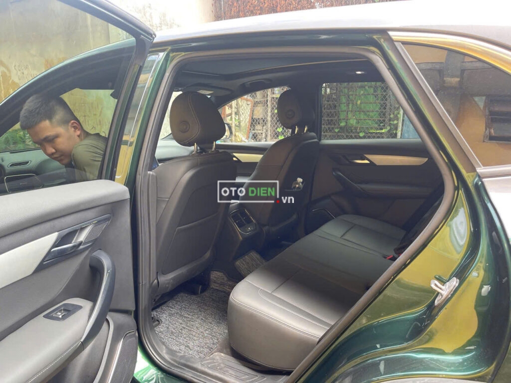 
													VinFast VF8 2024 cũ – 12000 km full														