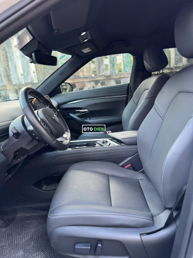 
													VinFast VF7 Plus 2024 cũ – 12000 km full														