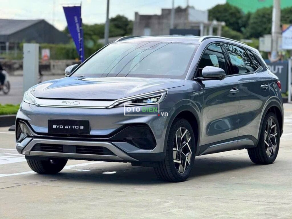 
													BYD Atto 3 Premium 2025 mới giá 750.000.000 full														