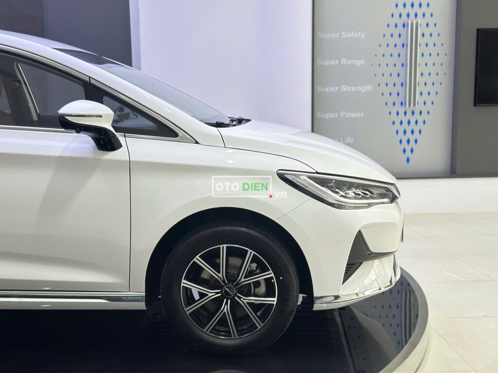 
													BYD M6 2025 TRẢ TRƯỚC CHỈ TỪ 151 TRIỆU ĐỒNG full														