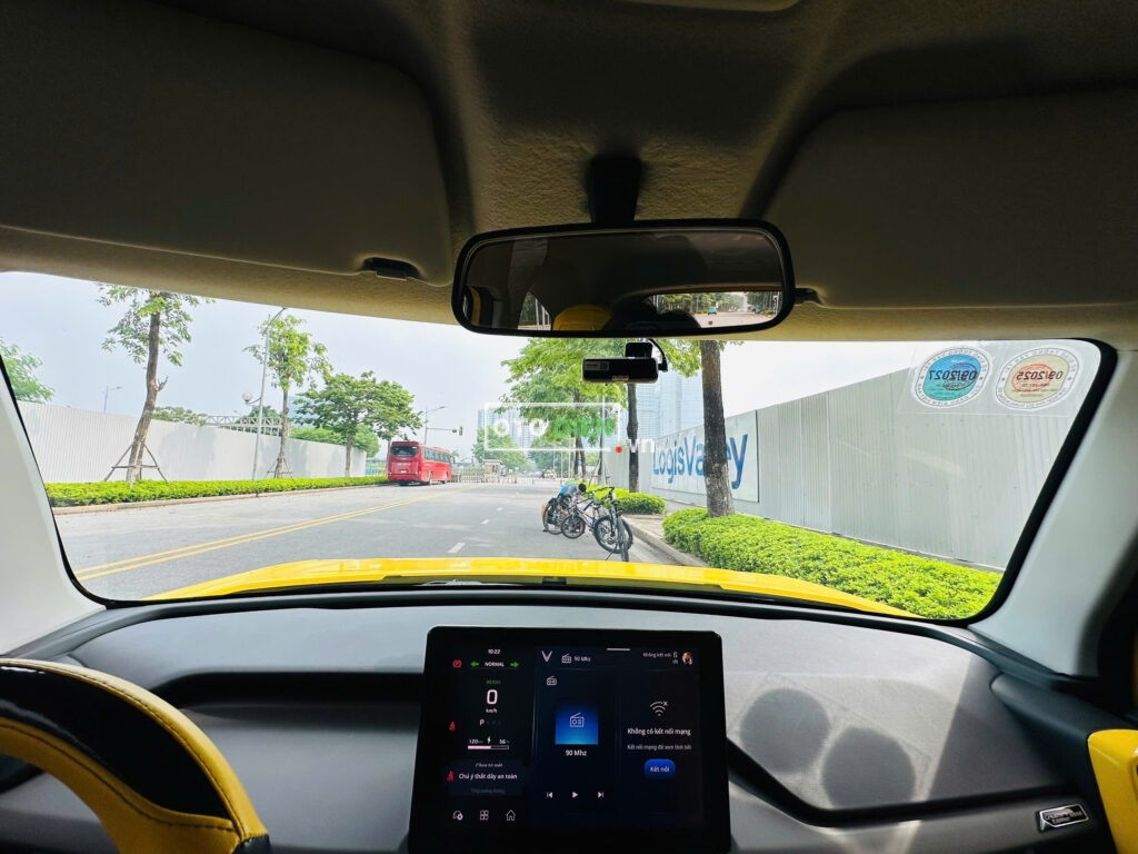 
													VinFast VF3 2024 thuê pin cũ – 10000 km full														