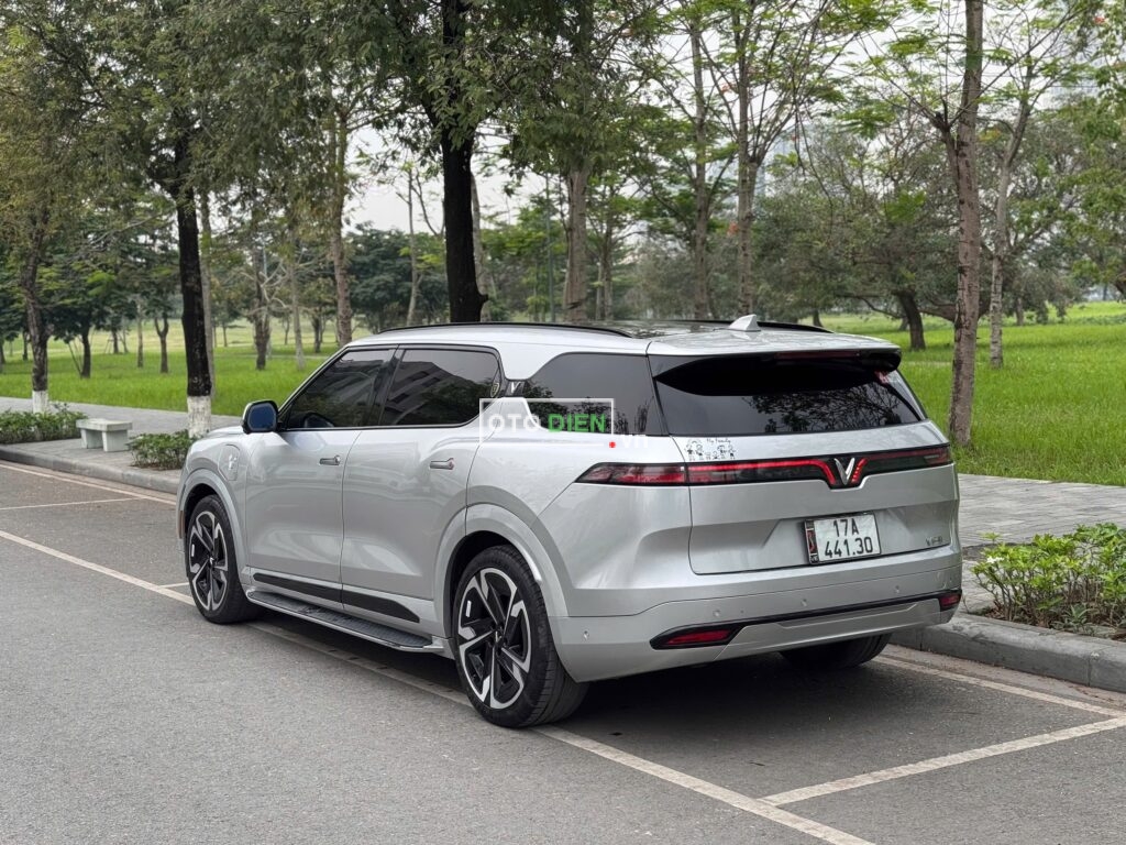 
													VinFast VF9 Plus 2023 cũ – 65000 km full														