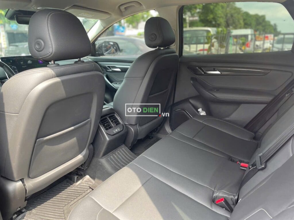 
													VinFast VF8 Eco 2023 cũ – 26000 km full														
