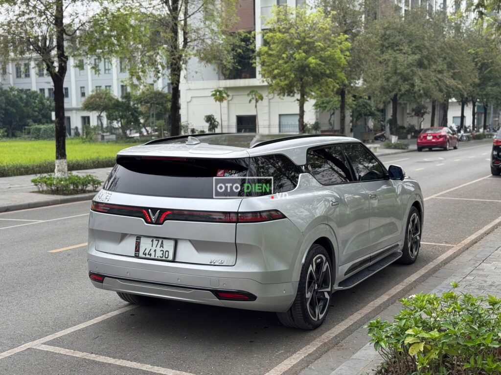
													VinFast VF9 Plus 2023 cũ – 65000 km full														