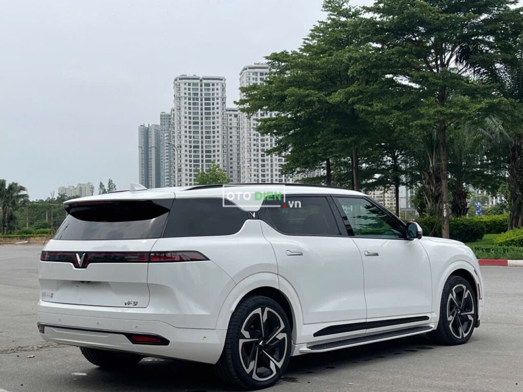 
													VinFast VF9 Plus 2024 lướt – 5000 km full														