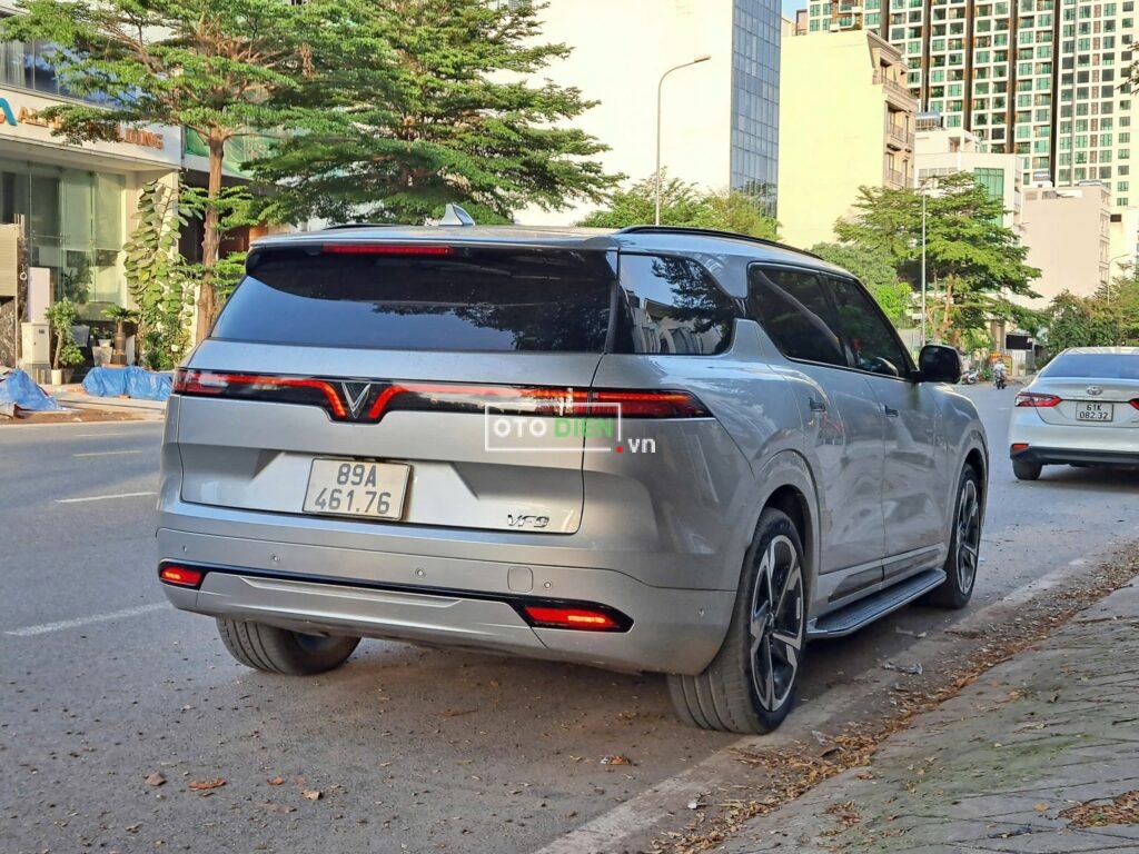 
													VinFast VF9 Plus 2023 lướt – 9000 km full														