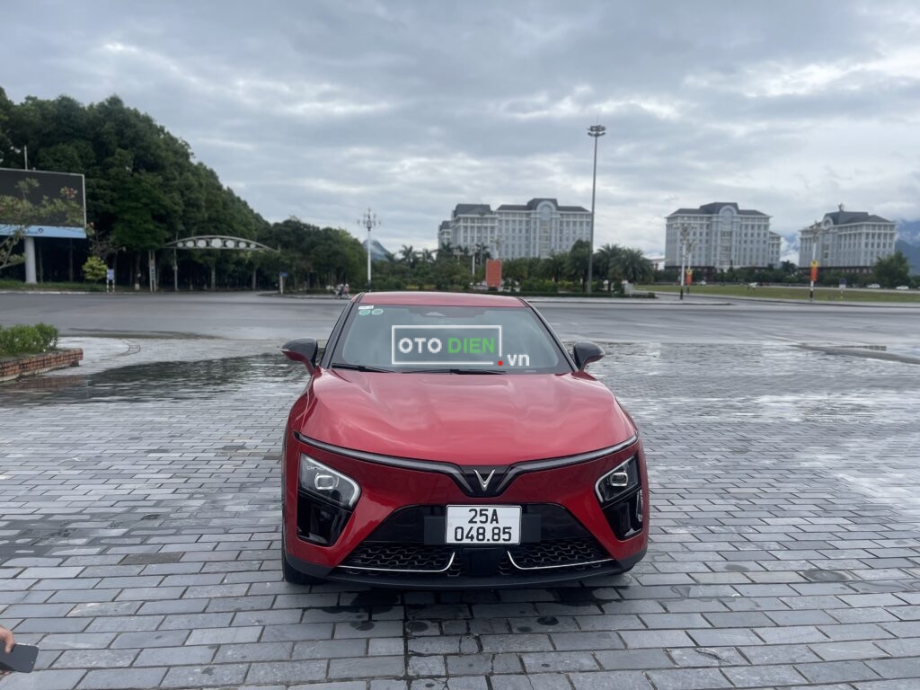 
												VinFast VF7 Eco 2025 lướt – 5000 km full												