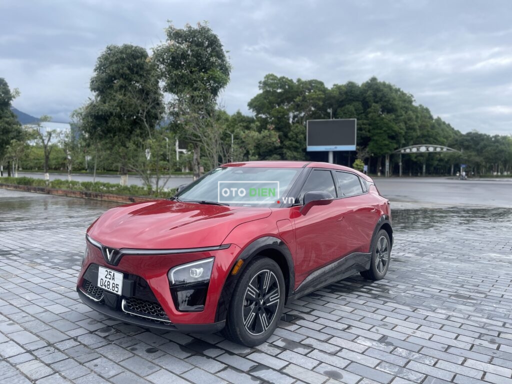 
													VinFast VF7 Eco 2025 lướt – 5000 km full														