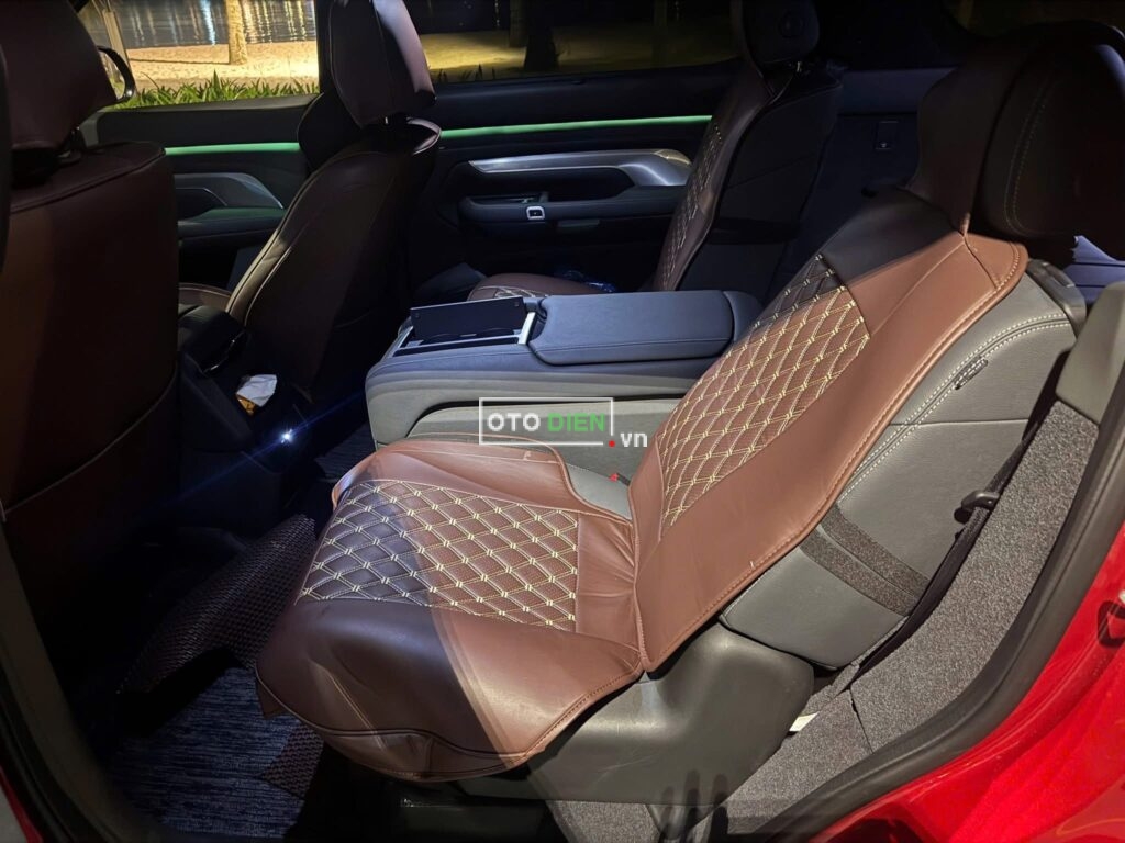 
													VinFast VF9 Eco 2023 mua pin, cũ – 12000 km full														