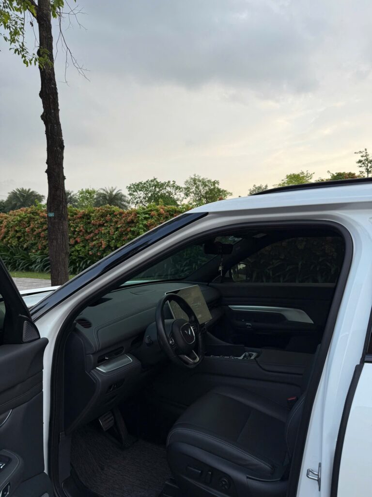 
													VinFast VF9 2023 lướt – 9000 km full														