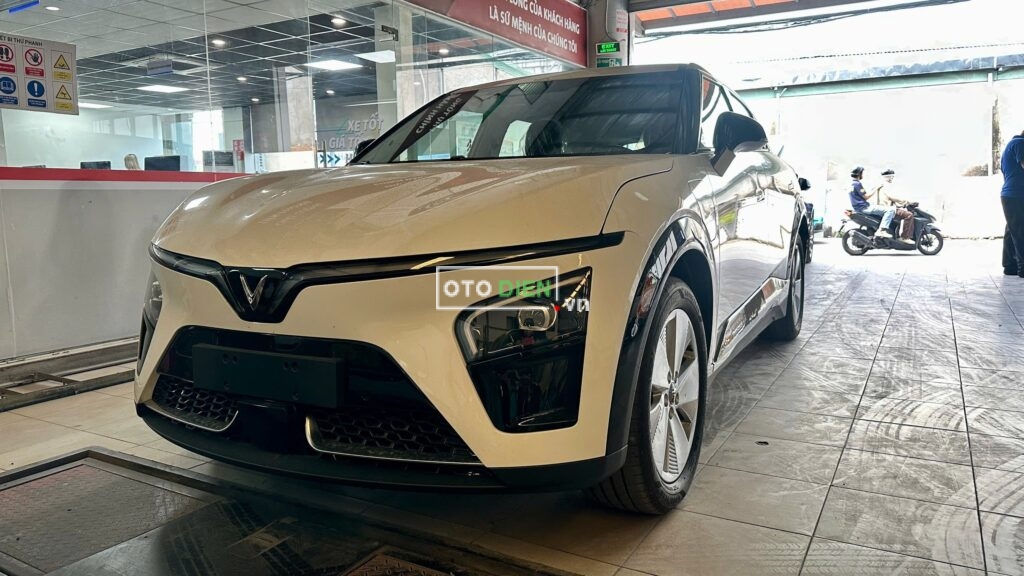 
												VinFast VF7 Eco 2025 mới full												