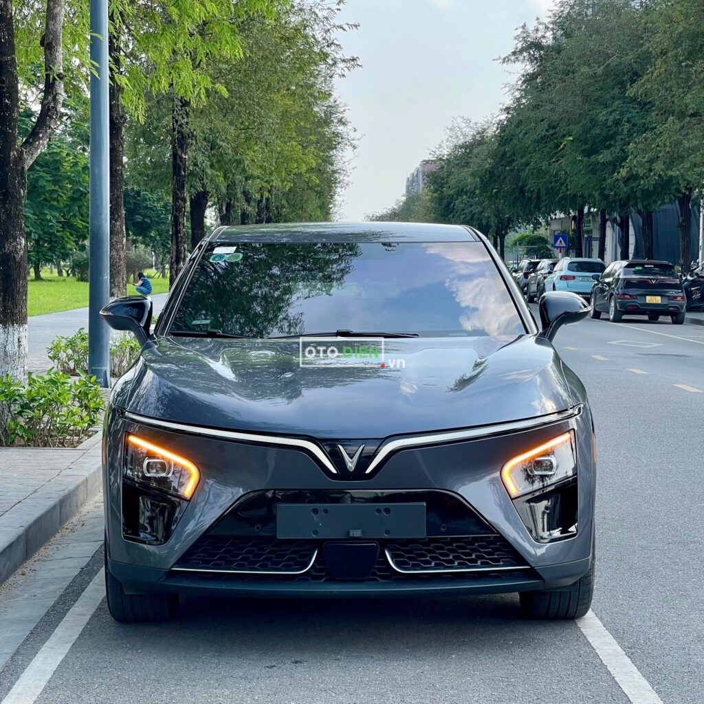 
												VinFast VF7 Plus 2024 lướt – 9000 km full												