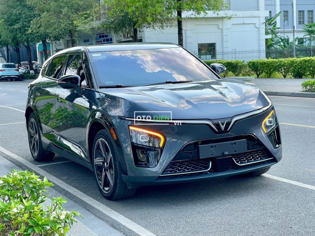 
													VinFast VF7 Plus 2024 lướt – 9000 km full														